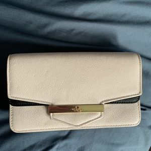 Kate spade purse